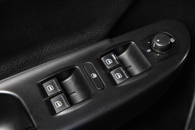 Volkswagen Passat B6 с пробегом 2006 года, цена 549 000 рублей, 214300 км, седан, Автокод Объявления