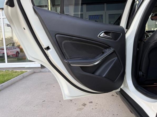 Mercedes-Benz GLA I (X156) с пробегом 2016 года, цена 1 399 000 рублей, 224623 км, внедорожник, Автокод Объявления
