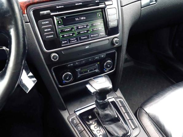 Skoda Superb II с пробегом 2011 года, цена 859 000 рублей, 216911 км, лифтбек, Автокод Объявления
