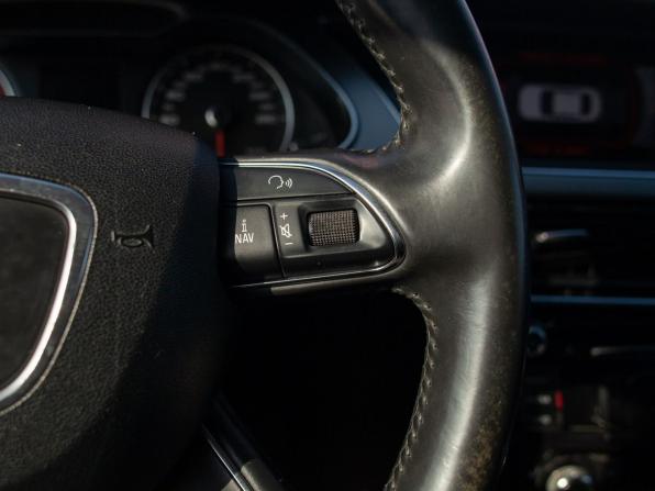 Audi A4 IV (B8) Рестайлинг с пробегом 2012 года, цена 1 280 000 рублей, 203020 км, седан, Автокод Объявления