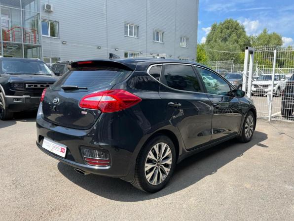 Kia Ceed II Рестайлинг с пробегом 2018 года, цена 1 456 852 рубля, 134527 км, хэтчбек, Автокод Объявления