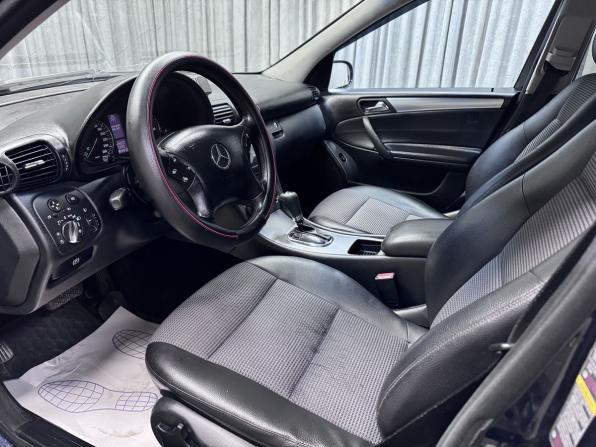 Mercedes-Benz C-Класс II (W203) Рестайлинг с пробегом 2005 года, цена 640 000 рублей, 437359 км, седан, Автокод Объявления
