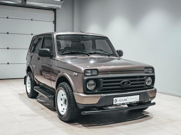 Lada (ВАЗ) Niva Legend I с пробегом 2024 года, цена 1 099 600 рублей, 5077 км, внедорожник, Автокод Объявления