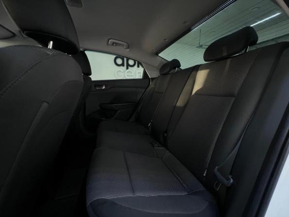 Hyundai Solaris II с пробегом 2018 года, цена 1 260 000 рублей, 145000 км, седан, Автокод Объявления