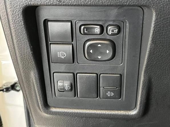 Toyota Land Cruiser Prado 150 Series Рестайлинг 3 с пробегом 2022 года, цена 5 990 000 рублей, 129062 км, внедорожник, Автокод Объявления