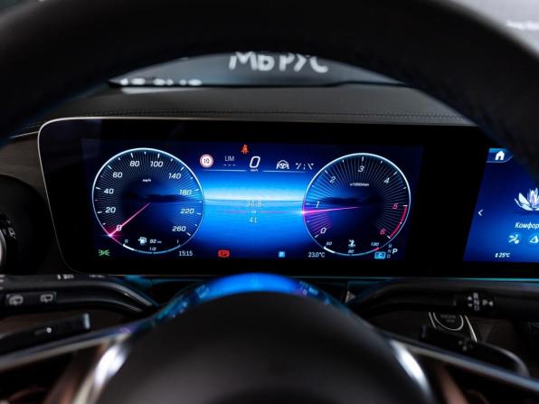 Новый Mercedes-Benz V-Класс III (W447) Рестайлинг 2 2025 года, цена 17 350 000 рублей, минивэн, Автокод Объявления