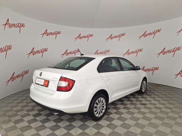 Skoda Rapid I Рестайлинг с пробегом 2019 года, цена 1 279 000 рублей, 67063 км, лифтбек, Автокод Объявления