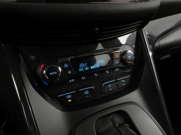 Ford Kuga II с пробегом 2016 года, цена 1 245 000 рублей, 150000 км, внедорожник, Автокод Объявления