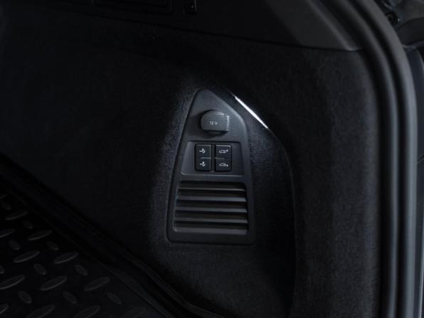 Volkswagen Touareg III с пробегом 2020 года, цена 4 200 000 рублей, 151593 км, внедорожник, Автокод Объявления