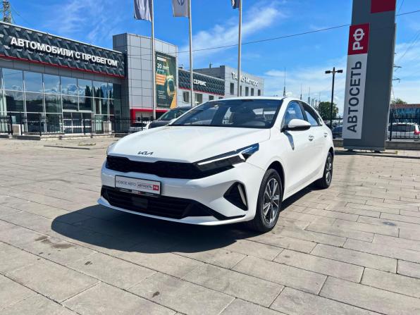 Kia K3 II (China Market) Рестайлинг с пробегом 2023 года, цена 2 590 000 рублей, 58 км, седан, Автокод Объявления