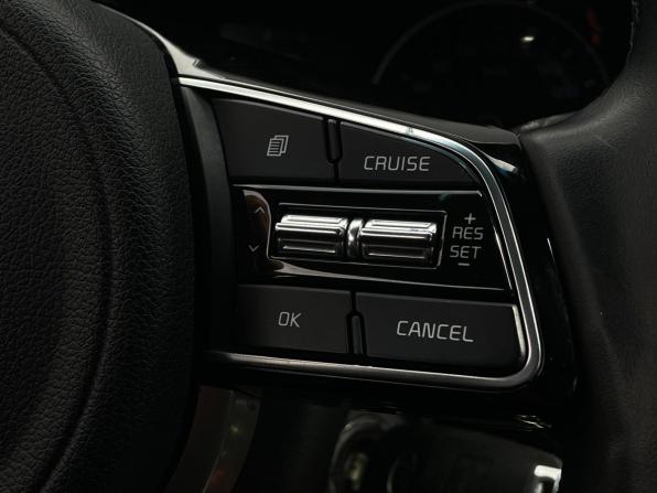 Kia Sportage IV Рестайлинг с пробегом 2019 года, цена 2 545 000 рублей, 41034 км, внедорожник, Автокод Объявления
