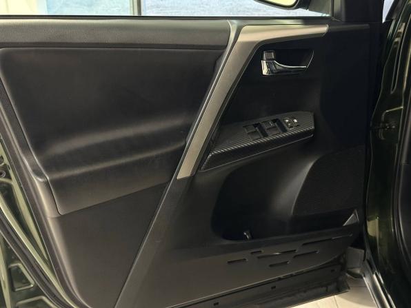 Toyota RAV4 IV (XA40) с пробегом 2013 года, цена 1 937 000 рублей, 177679 км, внедорожник, Автокод Объявления