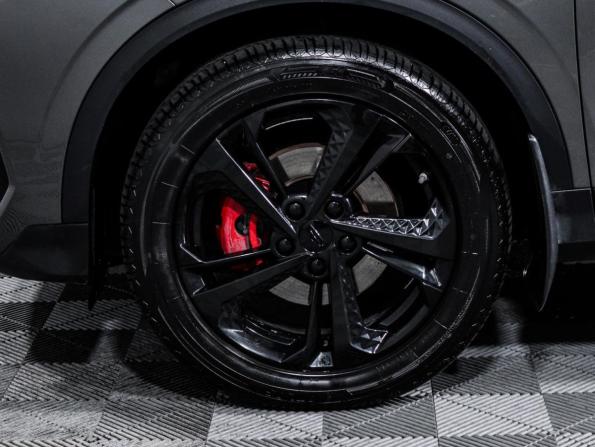 Geely Coolray I Рестайлинг с пробегом 2024 года, цена 2 299 000 рублей, 25600 км, внедорожник, Автокод Объявления