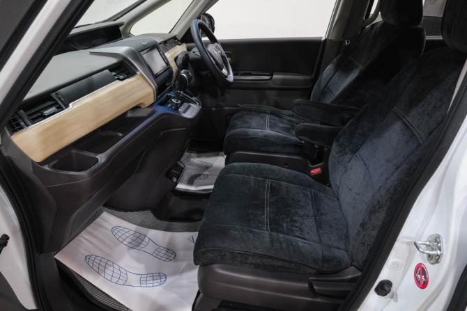 Honda Freed II с пробегом 2017 года, цена 1 449 000 рублей, 134000 км, компактвэн, Автокод Объявления