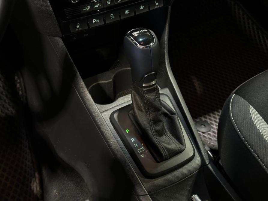 Skoda Rapid I Рестайлинг Челябинск  - изображение 13