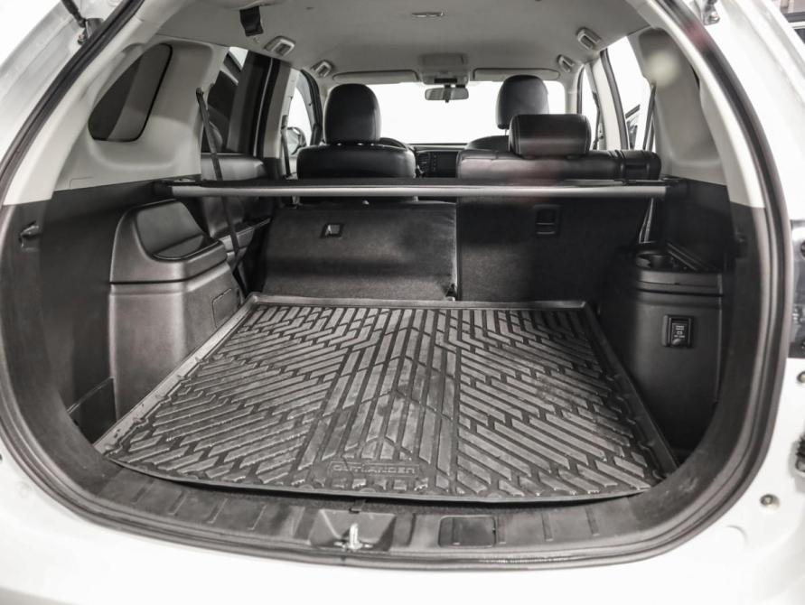 Mitsubishi Outlander III Рестайлинг 3 Санкт-Петербург  - изображение 30