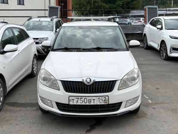 Skoda Fabia II Рестайлинг с пробегом 2013 года, цена 569 000 рублей, 223000 км, хэтчбек, Автокод Объявления