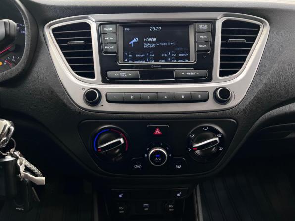 Hyundai Solaris II Рестайлинг с пробегом 2020 года, цена 1 320 000 рублей, 122780 км, седан, Автокод Объявления