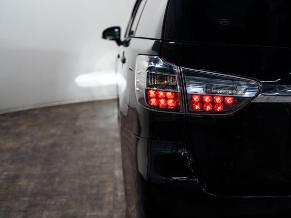 Toyota Wish II с пробегом 2012 года, цена 1 420 000 рублей, 158359 км, минивэн, Автокод Объявления