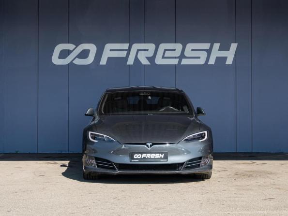 Tesla Model S I Рестайлинг с пробегом 2017 года, цена 3 200 000 рублей, 151116 км, лифтбек, Автокод Объявления