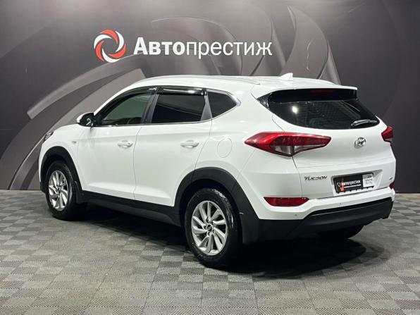 Hyundai Tucson III с пробегом 2018 года, цена 1 710 000 рублей, 211356 км, внедорожник, Автокод Объявления