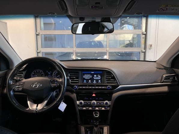 Hyundai Elantra VI (AD) Рестайлинг с пробегом 2020 года, цена 1 560 000 рублей, 141053 км, седан, Автокод Объявления