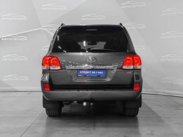 Toyota Land Cruiser 200 Series с пробегом 2010 года, цена 3 147 000 рублей, 236428 км, внедорожник, Автокод Объявления