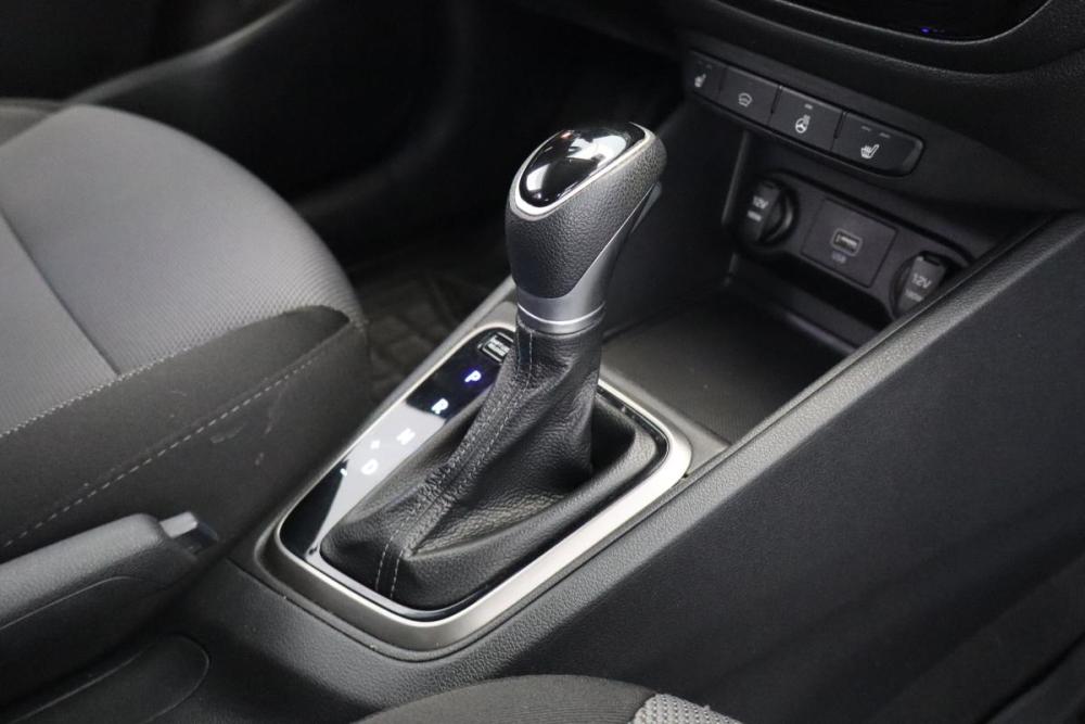 Hyundai Solaris II Санкт-Петербург  - изображение 11