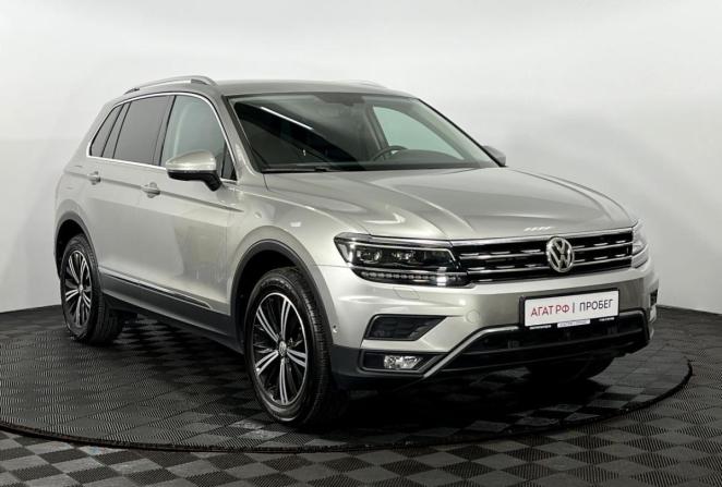Volkswagen Tiguan II с пробегом 2018 года, цена 2 780 000 рублей, 113004 км, внедорожник, Автокод Объявления