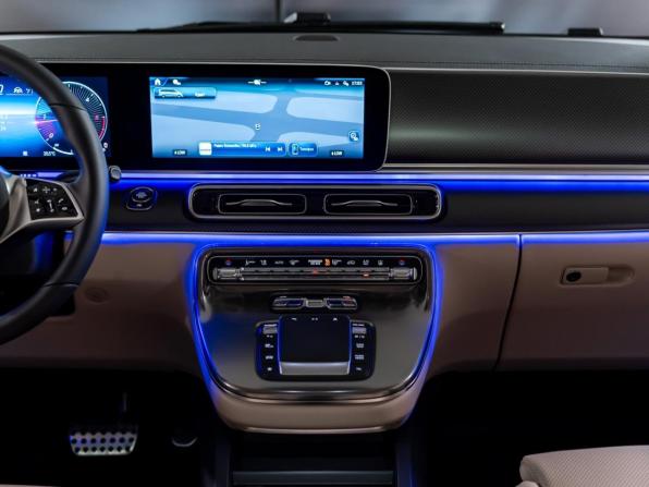 Новый Mercedes-Benz V-Класс III (W447) Рестайлинг 2 2025 года, цена 12 850 000 рублей, минивэн, Автокод Объявления