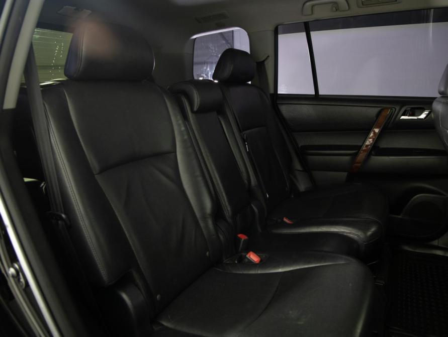 Toyota Highlander II (XU40) Рестайлинг Санкт-Петербург  - изображение 13