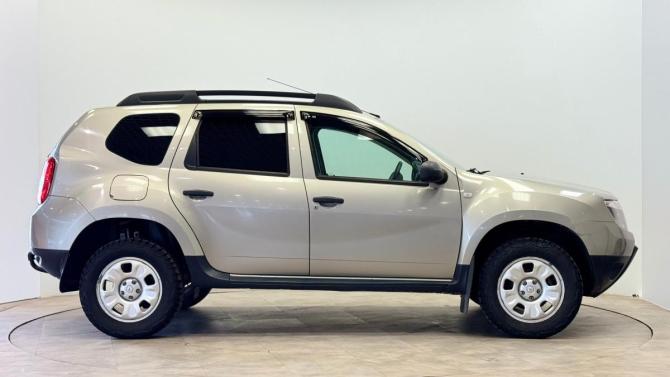 Renault Duster I с пробегом 2014 года, цена 860 000 рублей, 116076 км, внедорожник, Автокод Объявления