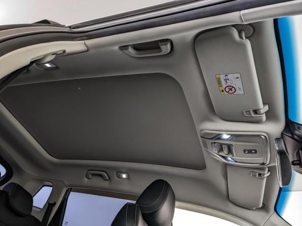 Geely Atlas Pro с пробегом 2023 года, цена 2 250 000 рублей, 27206 км, внедорожник, Автокод Объявления
