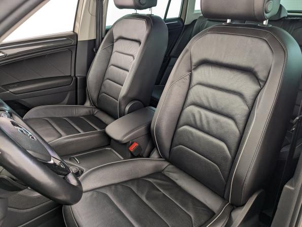 Volkswagen Tiguan II с пробегом 2018 года, цена 2 955 000 рублей, 89168 км, внедорожник, Автокод Объявления