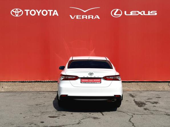 Toyota Camry VIII (XV70) Рестайлинг с пробегом 2021 года, цена 2 430 000 рублей, 162404 км, седан, Автокод Объявления