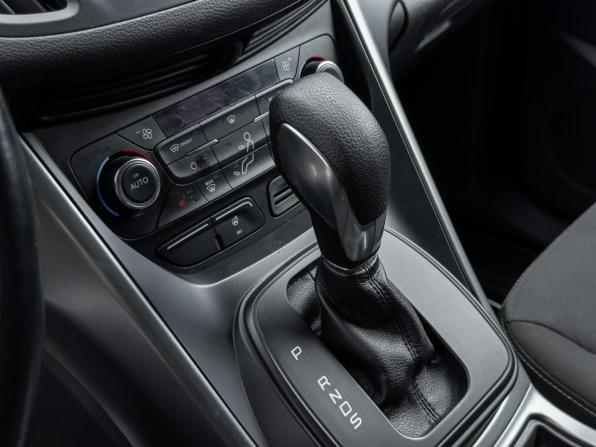 Ford Kuga II Рестайлинг с пробегом 2018 года, цена 1 757 000 рублей, 96363 км, внедорожник, Автокод Объявления