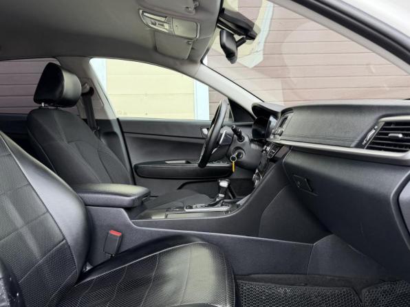 Kia Optima IV Рестайлинг с пробегом 2019 года, цена 1 095 000 рублей, 298124 км, седан, Автокод Объявления