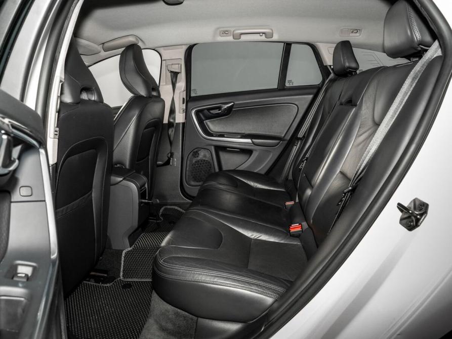 Volvo V60 I Рестайлинг Иркутск  - изображение 7