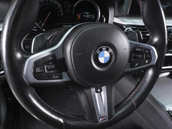 BMW 5 серии VII (G30/G31/G38) с пробегом 2017 года, цена 3 330 000 рублей, 123335 км, седан, Автокод Объявления