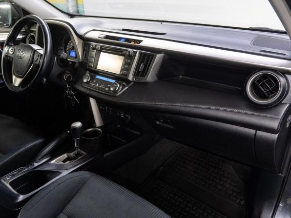 Toyota RAV4 IV (XA40) с пробегом 2013 года, цена 1 875 000 рублей, 147073 км, внедорожник, Автокод Объявления
