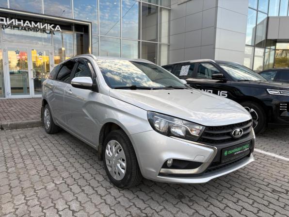Lada (ВАЗ) Vesta I с пробегом 2019 года, цена 1 020 000 рублей, 118046 км, универсал, Автокод Объявления