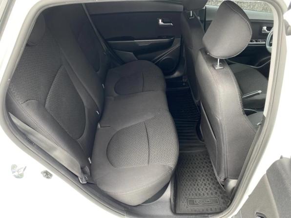 Kia Rio III с пробегом 2015 года, цена 749 000 рублей, 169097 км, хэтчбек, Автокод Объявления