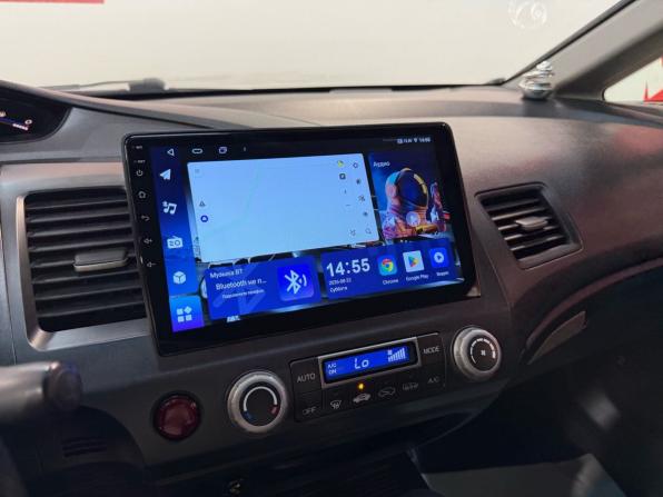 Honda Civic VIII Рестайлинг с пробегом 2009 года, цена 750 000 рублей, 284096 км, седан, Автокод Объявления