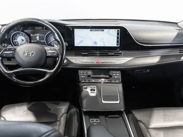 Hyundai Grandeur VI Рестайлинг с пробегом 2020 года, цена 2 550 000 рублей, 123000 км, седан, Автокод Объявления