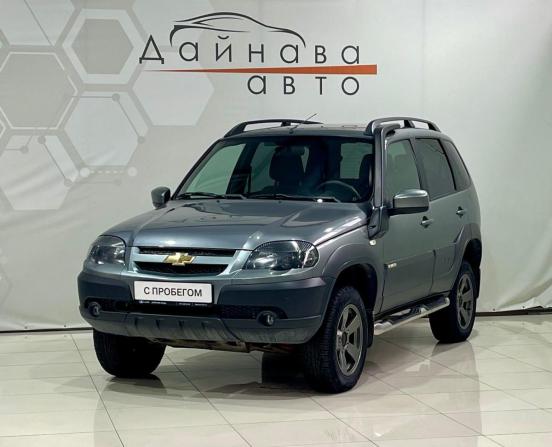 Chevrolet Niva I Рестайлинг с пробегом 2017 года, цена 700 000 рублей, 104000 км, внедорожник, Автокод Объявления