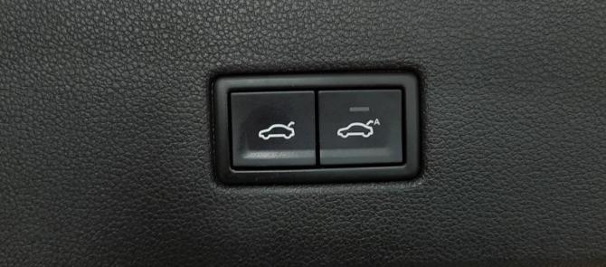 Volkswagen Tiguan II с пробегом 2017 года, цена 2 399 000 рублей, 111287 км, внедорожник, Автокод Объявления