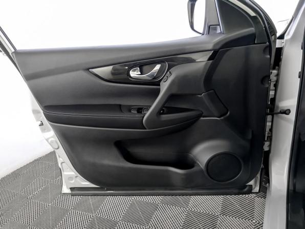 Nissan Qashqai II с пробегом 2018 года, цена 1 650 000 рублей, 73669 км, внедорожник, Автокод Объявления