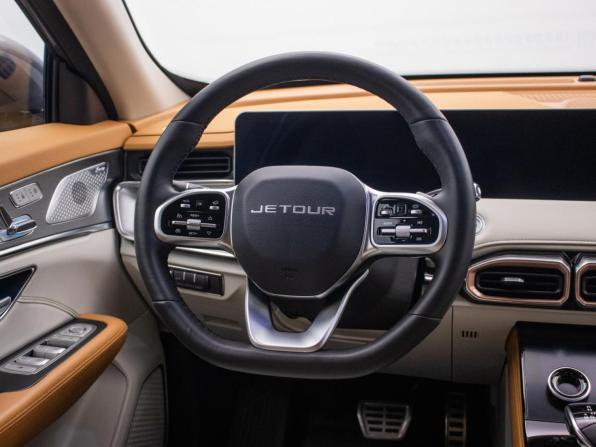 JETOUR X70+ I Рестайлинг с пробегом 2024 года, цена 2 390 000 рублей, 13168 км, внедорожник, Автокод Объявления