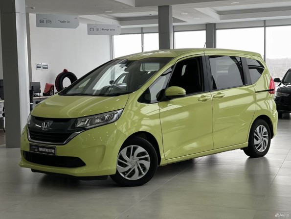 Honda Freed II с пробегом 2017 года, цена 1 575 000 рублей, 82519 км, компактвэн, Автокод Объявления
