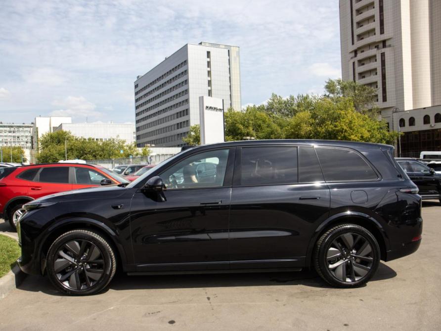 Li Auto (Lixiang) L9 I Москва  - изображение 7